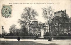 Paris CPA Le nouveau Louvre et la statue de Lafayette