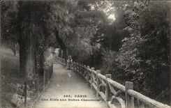 Paris CPA an alley with the Chaumont Hillocks