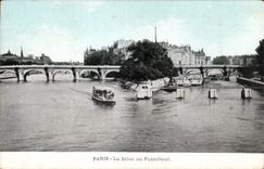 Paris CPA La Seine au pont neuf
