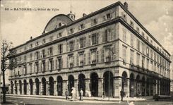 CPA Bayonne the town hall