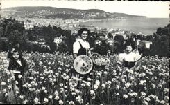 CPSM Nice the gathering of the eyelets