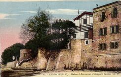 CPSM Hendaye Stone-built house parcelled out and Camino walls