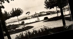 CPSM Hendaye Fontarabie seen of the gardens of Hendaye