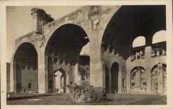 CPA Italien Italien Rom Foro Romano die Basilika di Massenzio