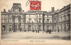 CPA Paris Cour du Louvre