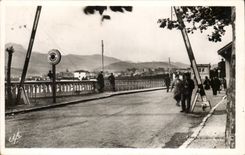 CPA Hendaye the international bridge Customs