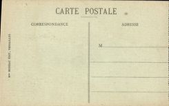 CPA Versailles Palais of small Trianon Chambre has to sleep of the Queen of England