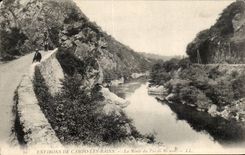 CPA Surroundings of Cambo les Bains the road of the step of Roland