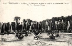 CPA Versailles the park the basin of the Dragon one day of large water