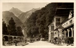 CPSM Good Water the esplanade of the casino and the Peak of Ger