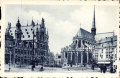 CPA Belgium Leuwen places Foch and church St Pierre