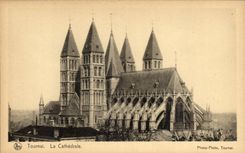 CPA Belgique Tournai La cathedrale