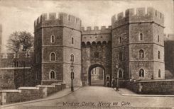 CPA Great Britain Windsor Castle Henry VII Spoils