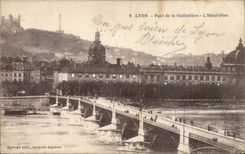 Lyon CPA Bridge of Guillotiere the hotel god
