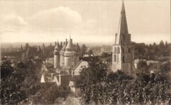 CPA Langeais Le chateau et l'eglise