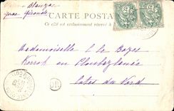 CPa loaches the castle