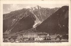 CPA Chamonix Mont Blanc Le majestic et le Brevent