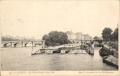 Paris CPA Le pont neuf et la cite