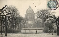 CPA Paris Valley of Grace Seen from of the gardens