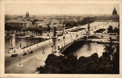 CPA Paris the bridge Alexandre III and the esplanade of Invalides