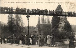 Paris CPA Chaumont Hillocks edges of the lake and the suspended bridge