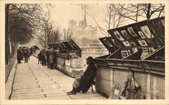 CPA Paris Les bouquinistes du quai de la Tournelle Notre Dame