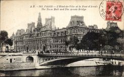 Paris - 4 - L'Hotel de Ville - Pont d'Arcole - CPA 