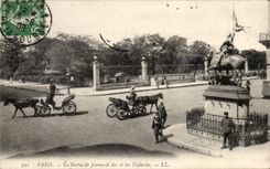Paris - 1 - Statue de Jeanne d'Arc et Tuileries - CPA 