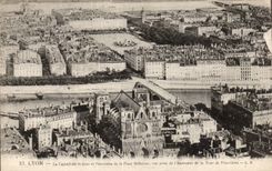 Lyon - die Kathedrale-Str Jean - CPA