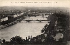 CPA Lyon Panorama of the bridges on the Rhone taken of the Russet-red Cross