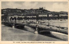 CPA Lyon the bridge gallieni and the slope of Fourviere