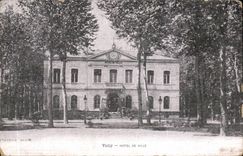 Vichy - Hotel de Ville - CPA 
