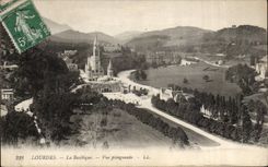 Lourdes - the Basilica - CPA