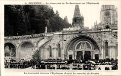 Lourdes - the Procession of St Sacrament on the Esplanade - CPA