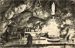 Lourdes - the Miraculous Cave - CPA