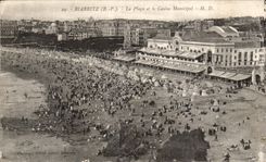 Biarritz - La Plage et Casino Municipal - CPA 