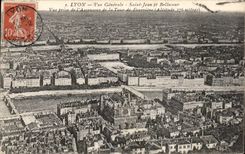 CPA Lyon View St Jean and Bellecour Seen from of the elevator of the Tower of Fourviere
