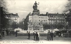 Lyon CPA Places Carnot the monument of the Republic