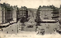 Lyon CPA Places and street of the Republic