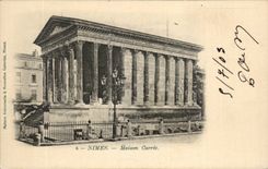 Quadratisches Haus Nimes-CPA