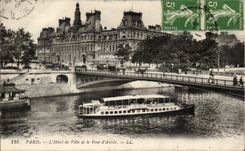 CPA Paris L'hotel de ville et le pont d'Arcole