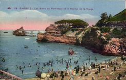 CPA Biarritz Les bains au port Vieux et le rocher de la vierge