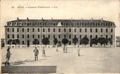 CPA Militaria Sens Barracks of infantry