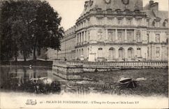 CPA palate of Fontainebleau the pond of carps and the wing Louis XV