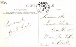 CPA Versailles Hamlet of small Trianon Gate of the farm