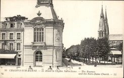 CPA Trawl-nets on the Marne the museum and the Notre Dame church