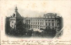 CPA Toulouse Nouvelle facade du capitole et donjon