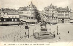 Orleans CPA the place of Martroi and the street of the Republic