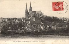 Chartres CPA the cathedral seen from of Cachembacj