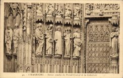 CPA Strasbourg left Statues of the central gate of the Cathedral